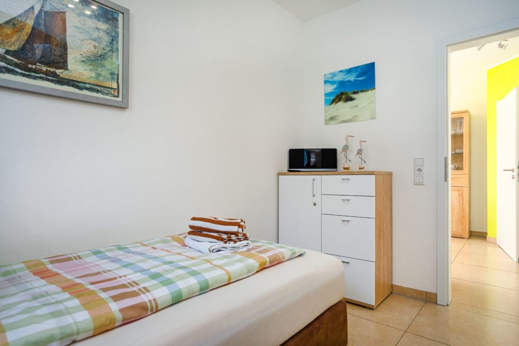 Schlafzimmer 2